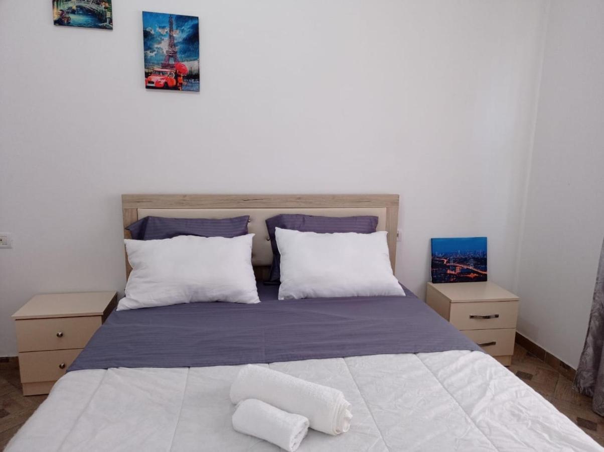 Lungomare Holiday Apartments Дуррес Экстерьер фото