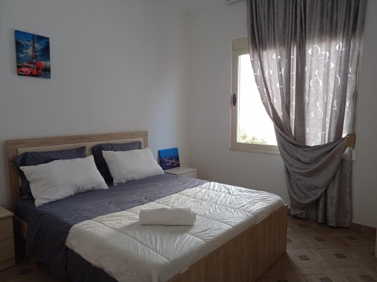 Lungomare Holiday Apartments Дуррес Экстерьер фото