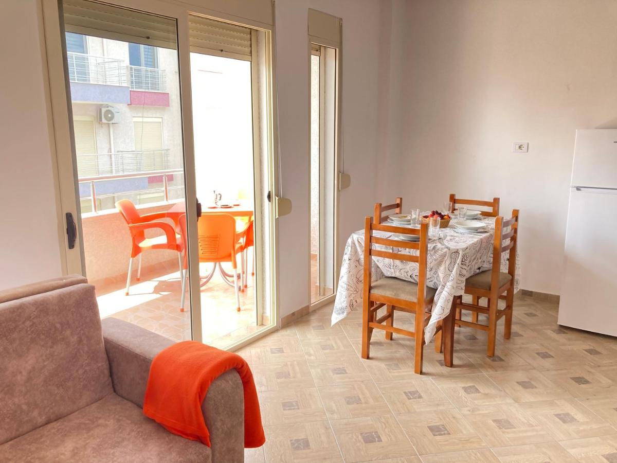 Lungomare Holiday Apartments Дуррес Экстерьер фото