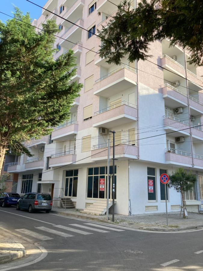 Lungomare Holiday Apartments Дуррес Экстерьер фото