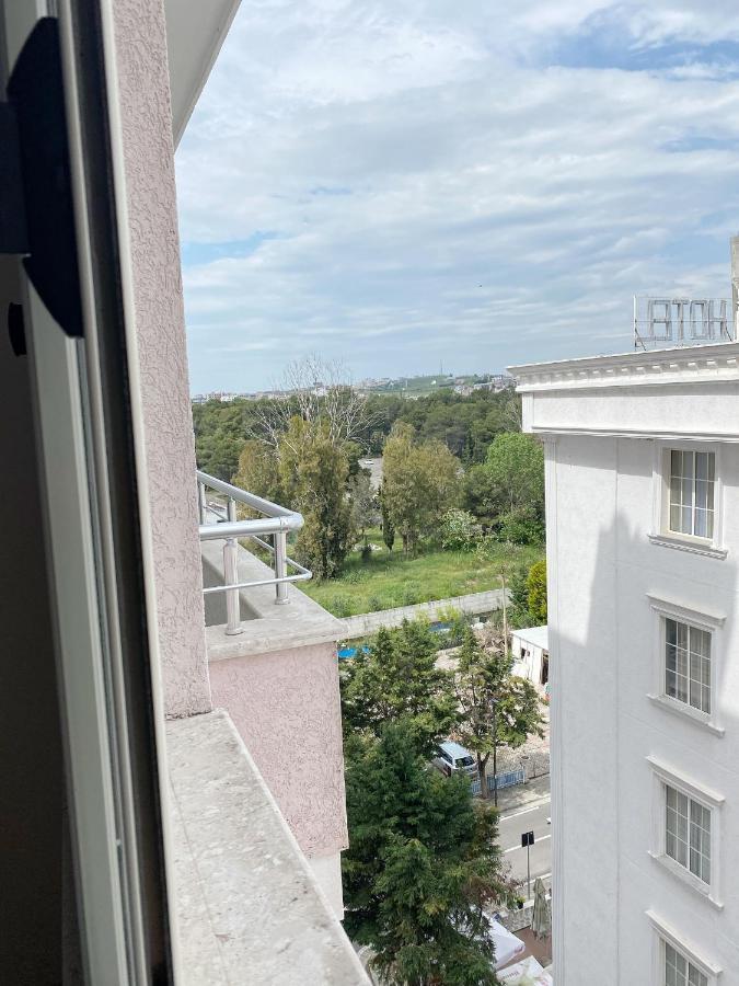 Lungomare Holiday Apartments Дуррес Экстерьер фото
